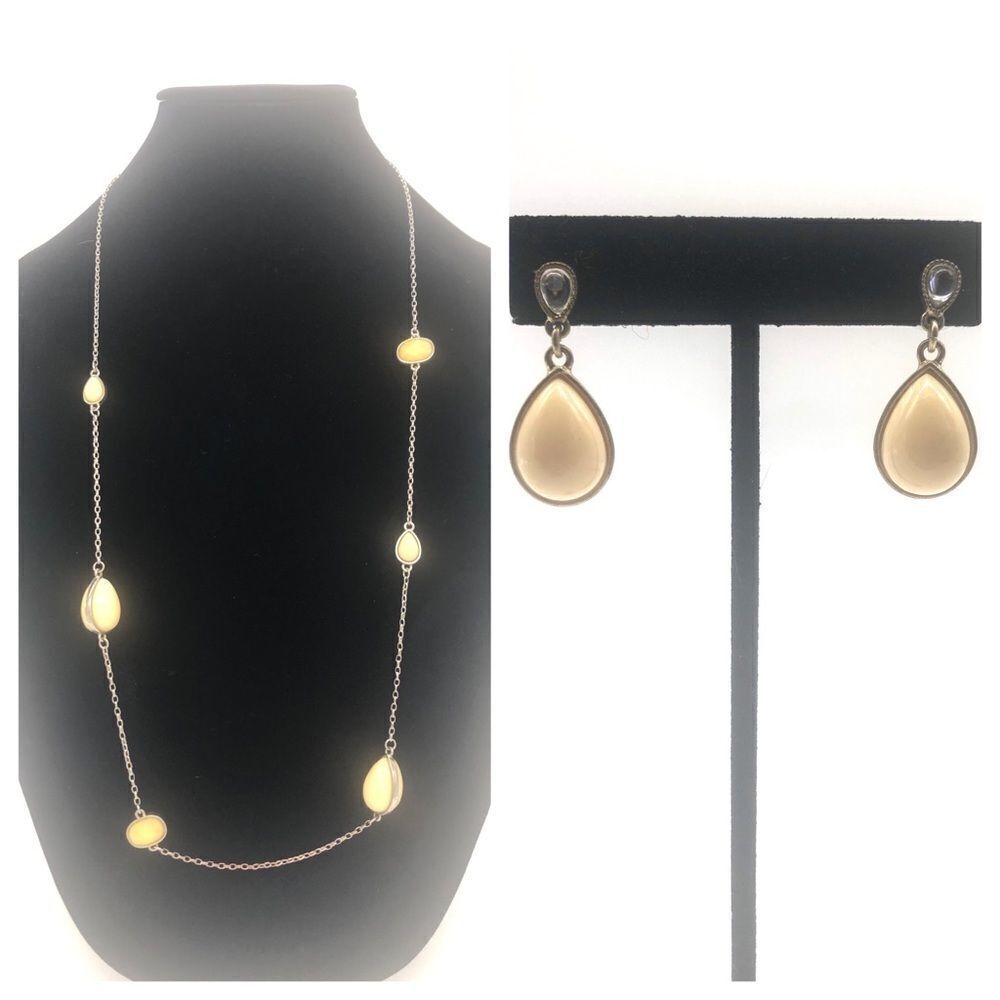 Loft Necklace and Earrings Set